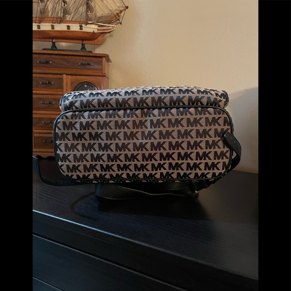 Michael Kors Backpack - Picture 3 of 10